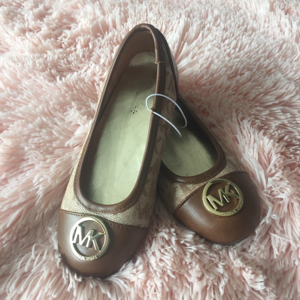 Kids Michael Kors Anissa flats tan MK logo
